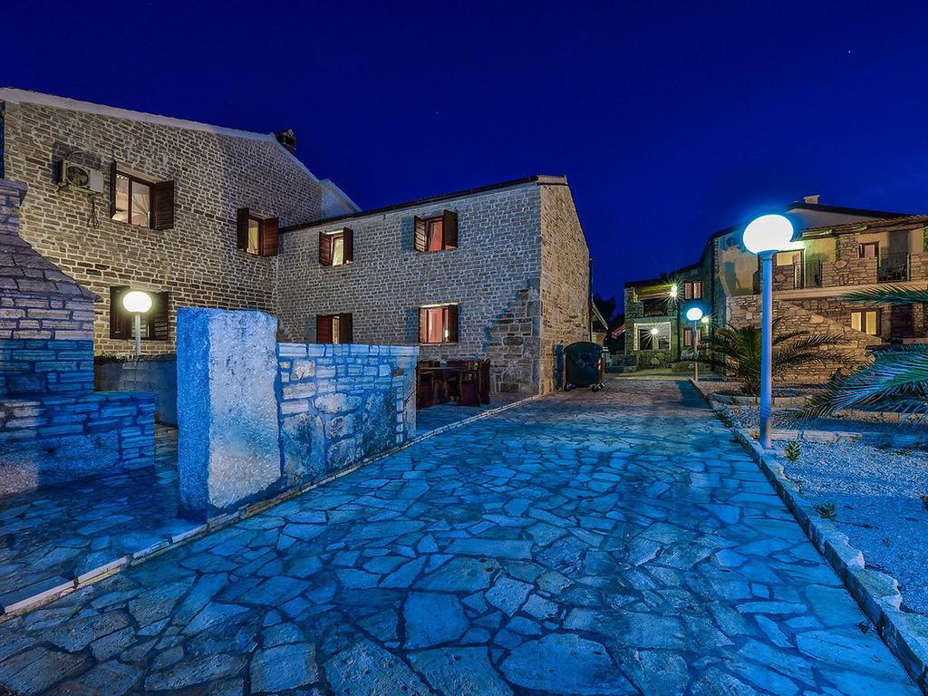 Apartment Marija By Interhome Vir Εξωτερικό φωτογραφία